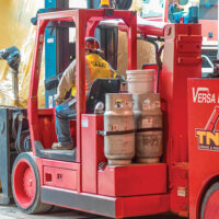 TNT Specialized Rigging Versa-Lift